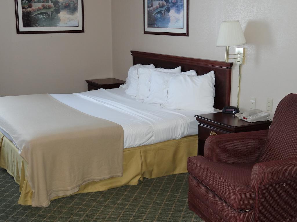 Briarwood Inn - Sparta מראה חיצוני תמונה