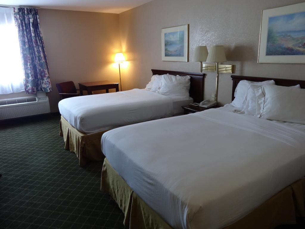 Briarwood Inn - Sparta מראה חיצוני תמונה