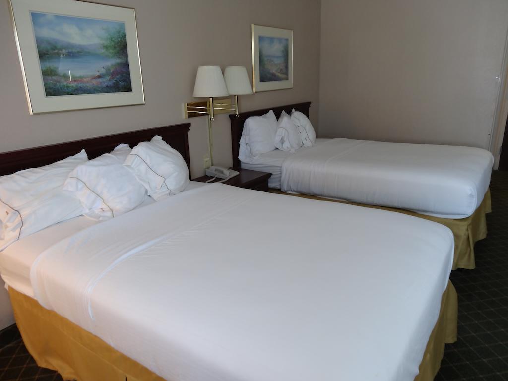 Briarwood Inn - Sparta חדר תמונה