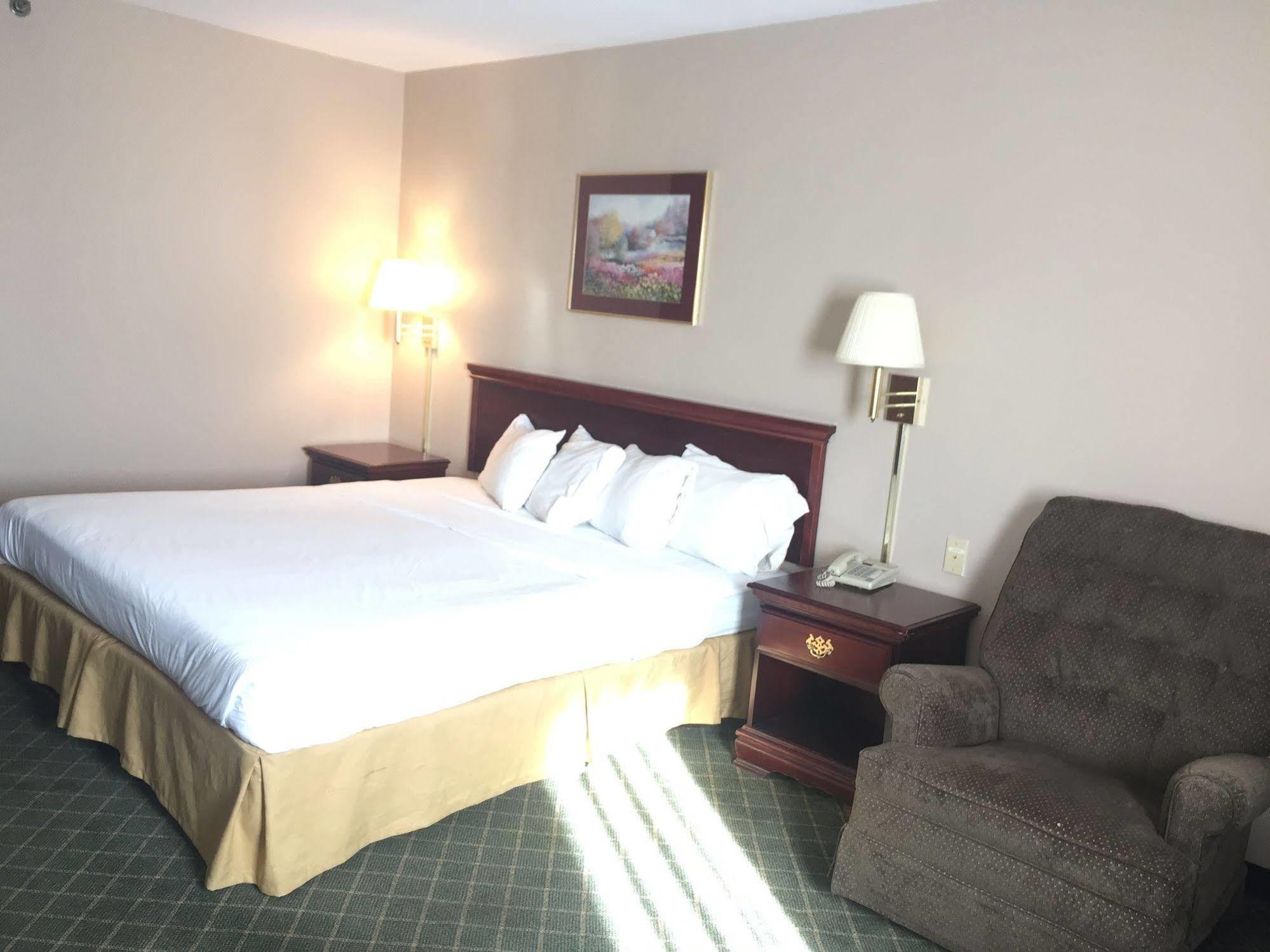 Briarwood Inn - Sparta מראה חיצוני תמונה