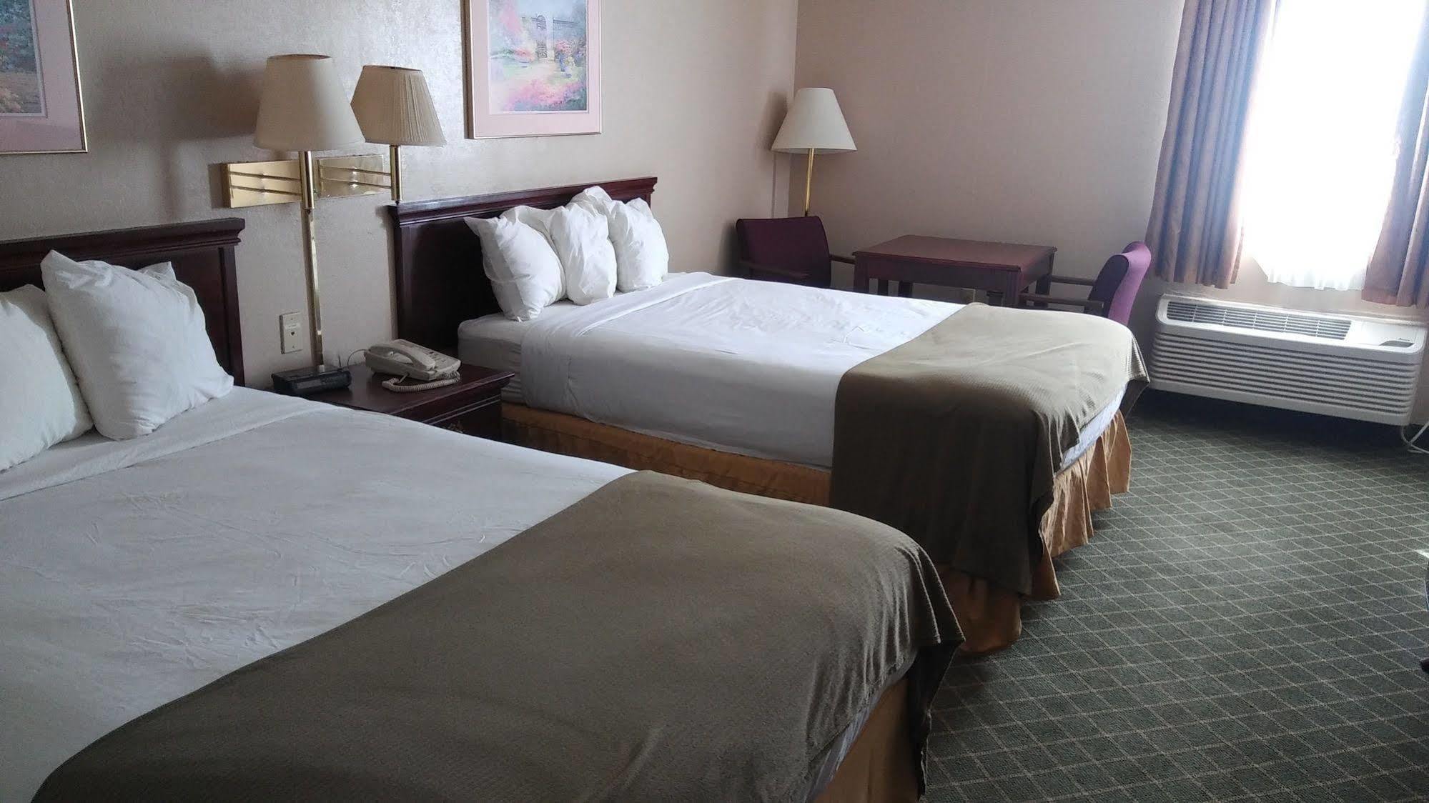 Briarwood Inn - Sparta מראה חיצוני תמונה